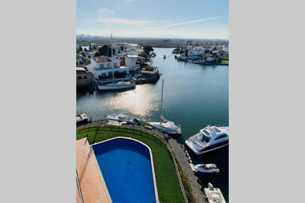 Appartement Les Marines à Roses Extérieur photo